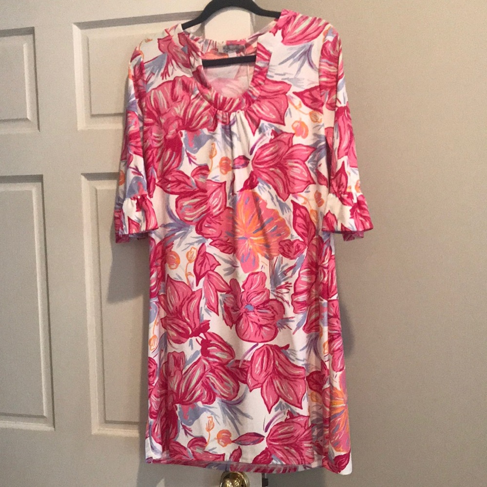 NWT floral shift dress
